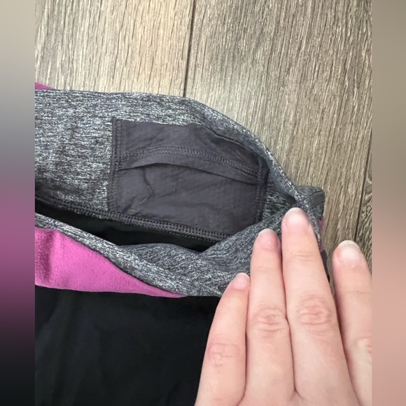 Lulu shorts size 4 - Picture 3 of 5